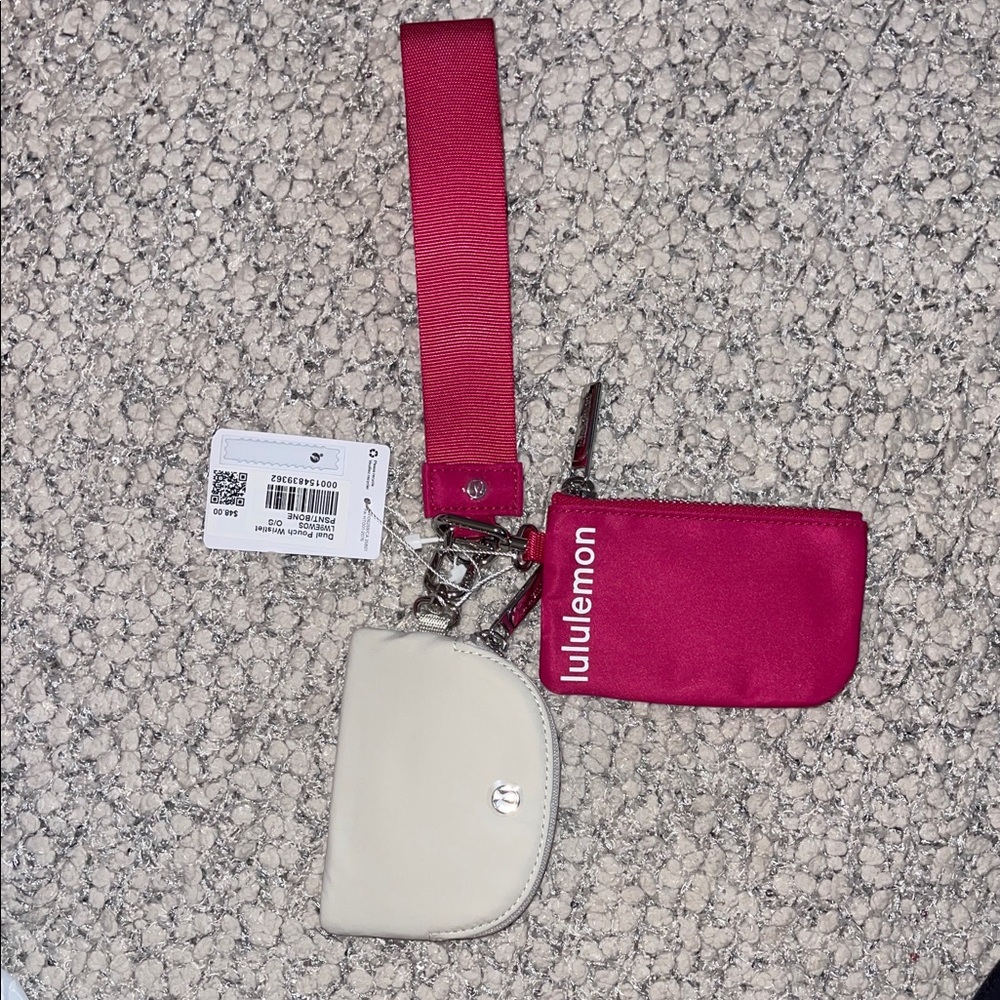 NWT LULULEMON DUAL POUCH WRISTLET